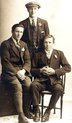 Sydney, John Ralph & Anthony Harker  &copy;Gordon Harker