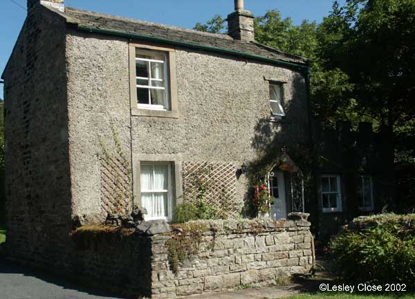 Beckside  in Gunnerside Village &copy;Lesley Close 2002