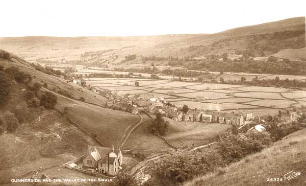 Gunnerside Postcard 1941 &copy;Walter Scott