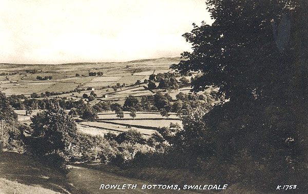 &copy;Valentine & Sons K1753 - Rowleth Bottoms postcard