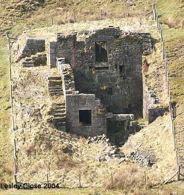 West Stonesdale Engine House Close-up ©Lesley Close 2004